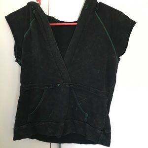 Pullover hoodie shirt